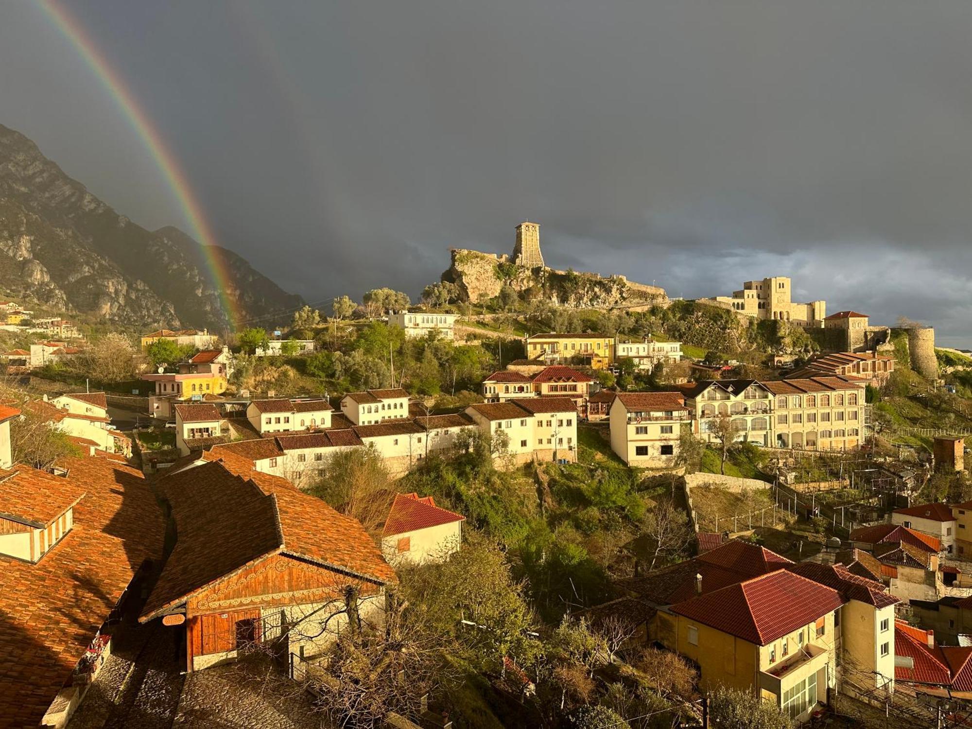 Panorama Rooms Hotel Near The Old Bazaar Krujë 외부 사진